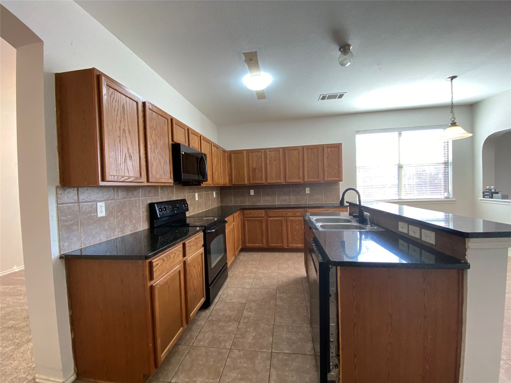 2913 Castlebend Drive Seagoville TX 75159