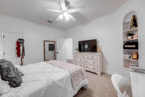 2213 Melissa Drive Palestine TX 75803