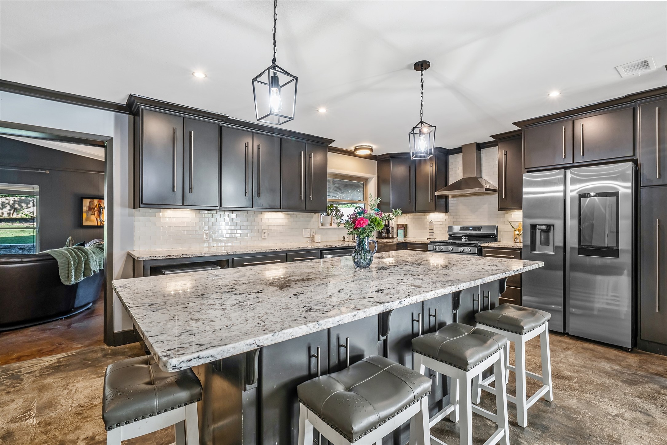 3020 Meadowlark Tyler TX 75701