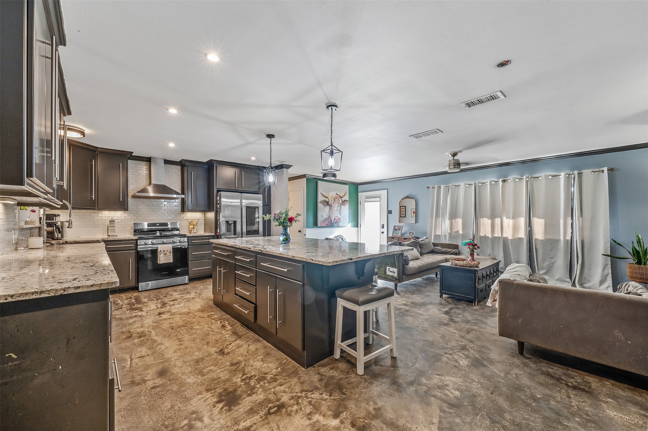 3020 Meadowlark Tyler TX 75701