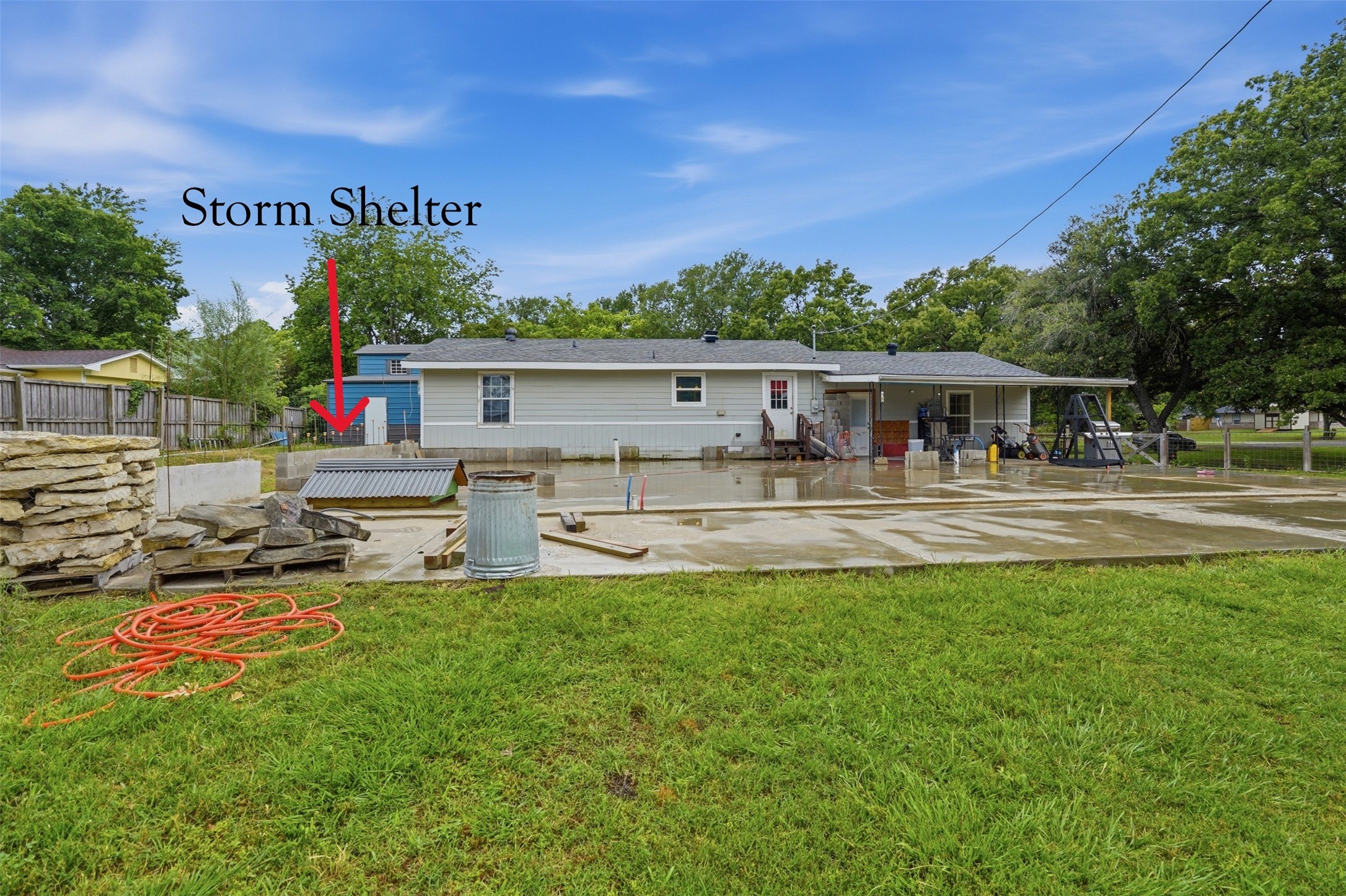 1724 E Crestway Drive West Tawakoni TX 75474