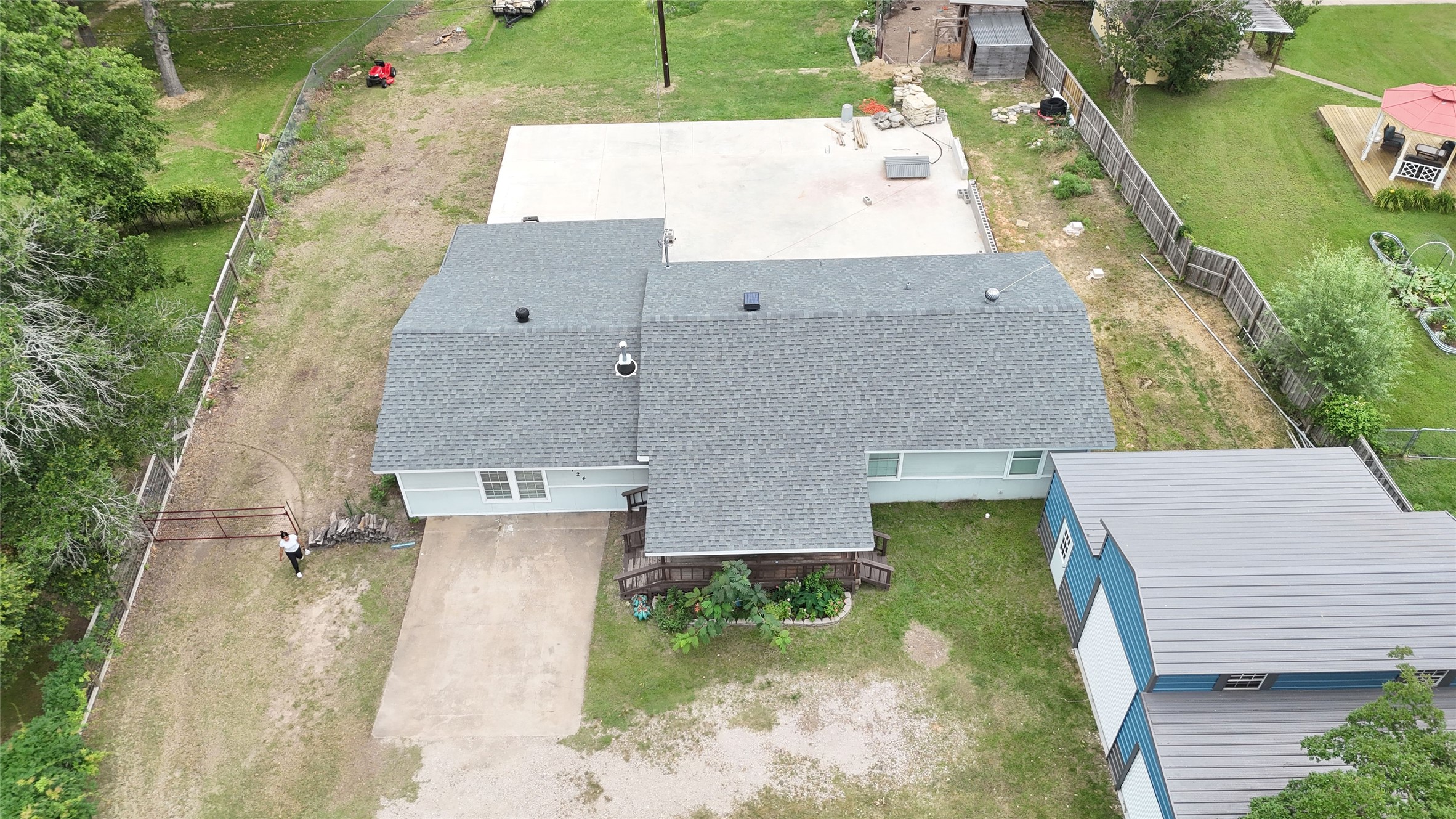 1724 E Crestway Drive West Tawakoni TX 75474