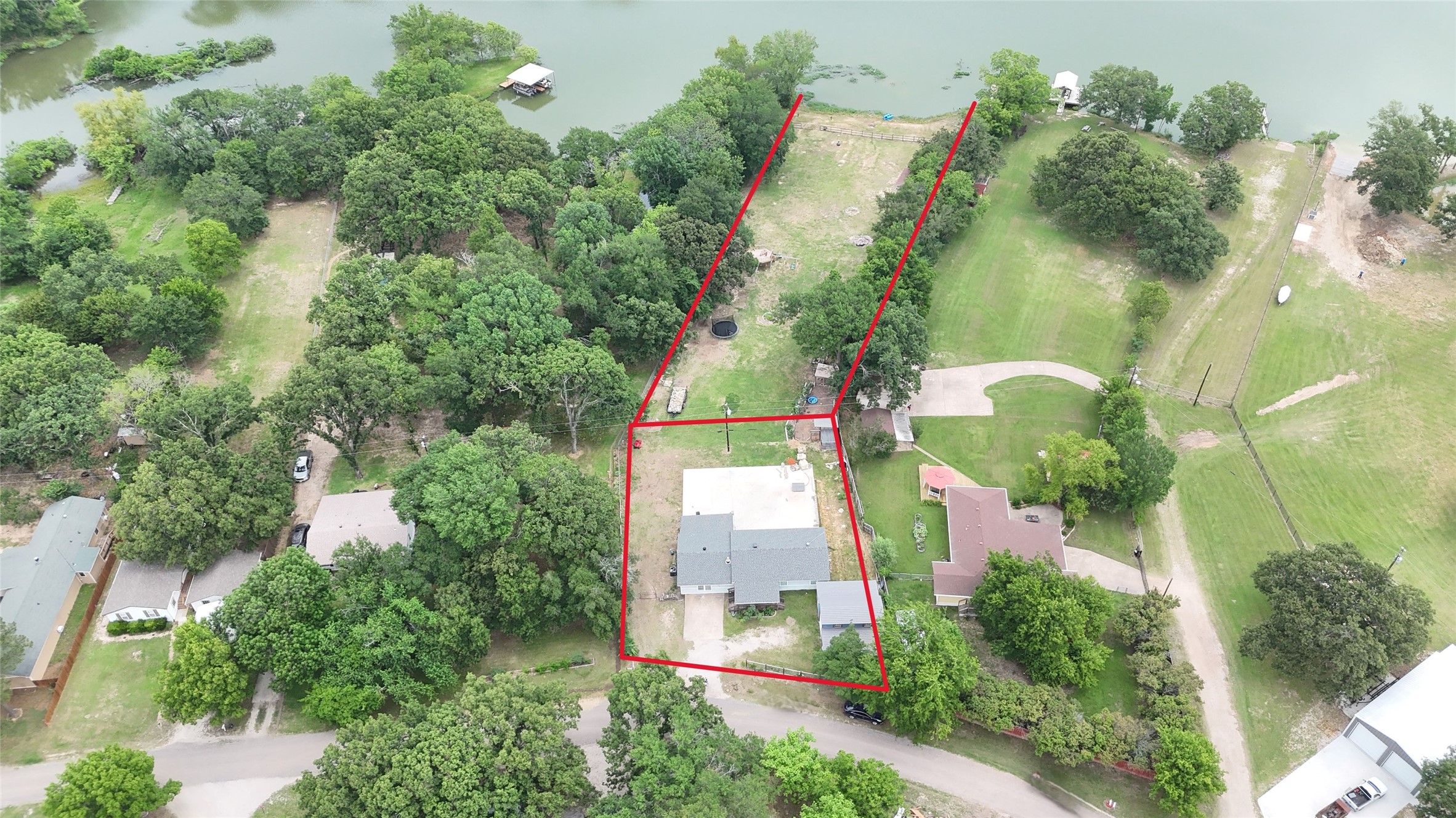 1724 E Crestway Drive West Tawakoni TX 75474