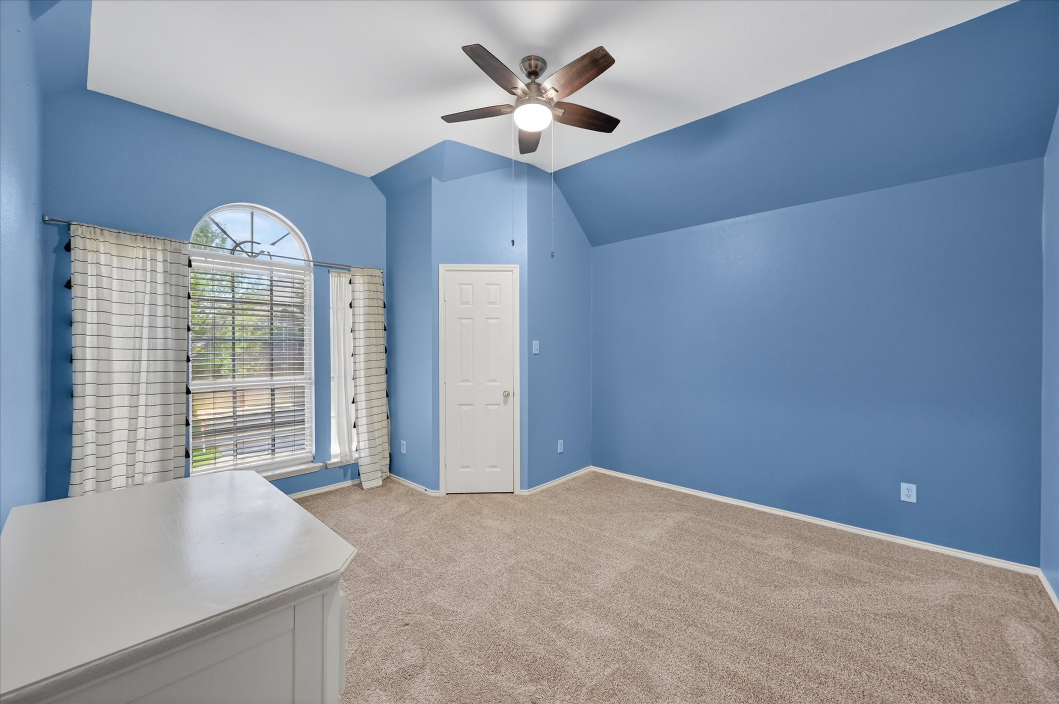 6514 Daisy Drive Arlington TX 76017