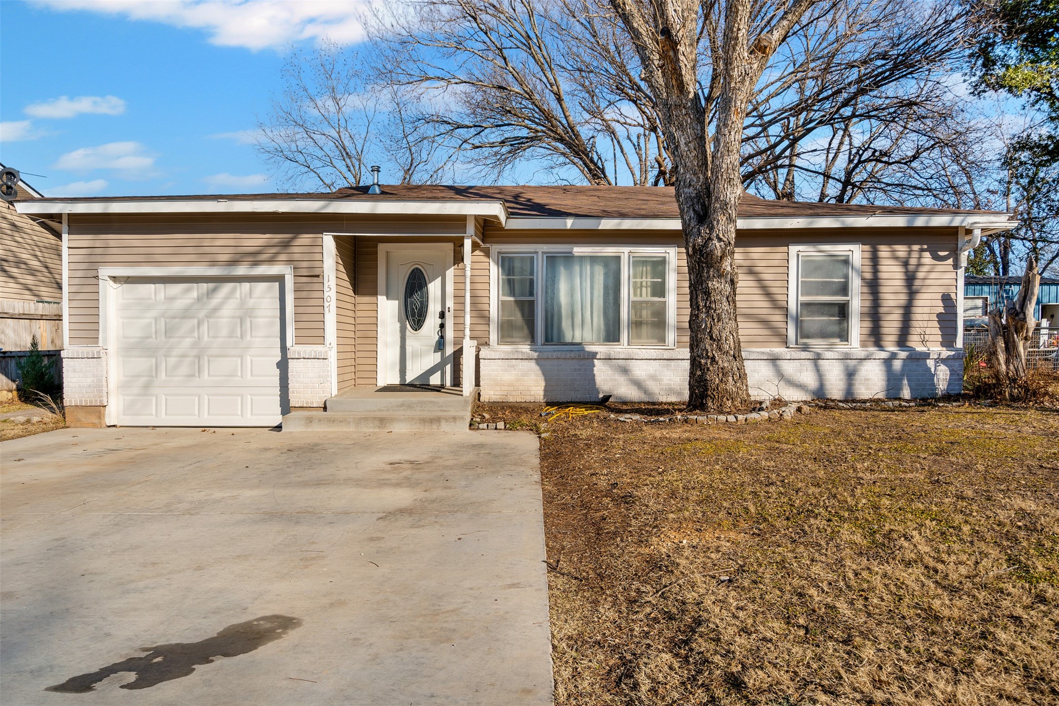 1507 Brush Street Bridgeport TX 76426