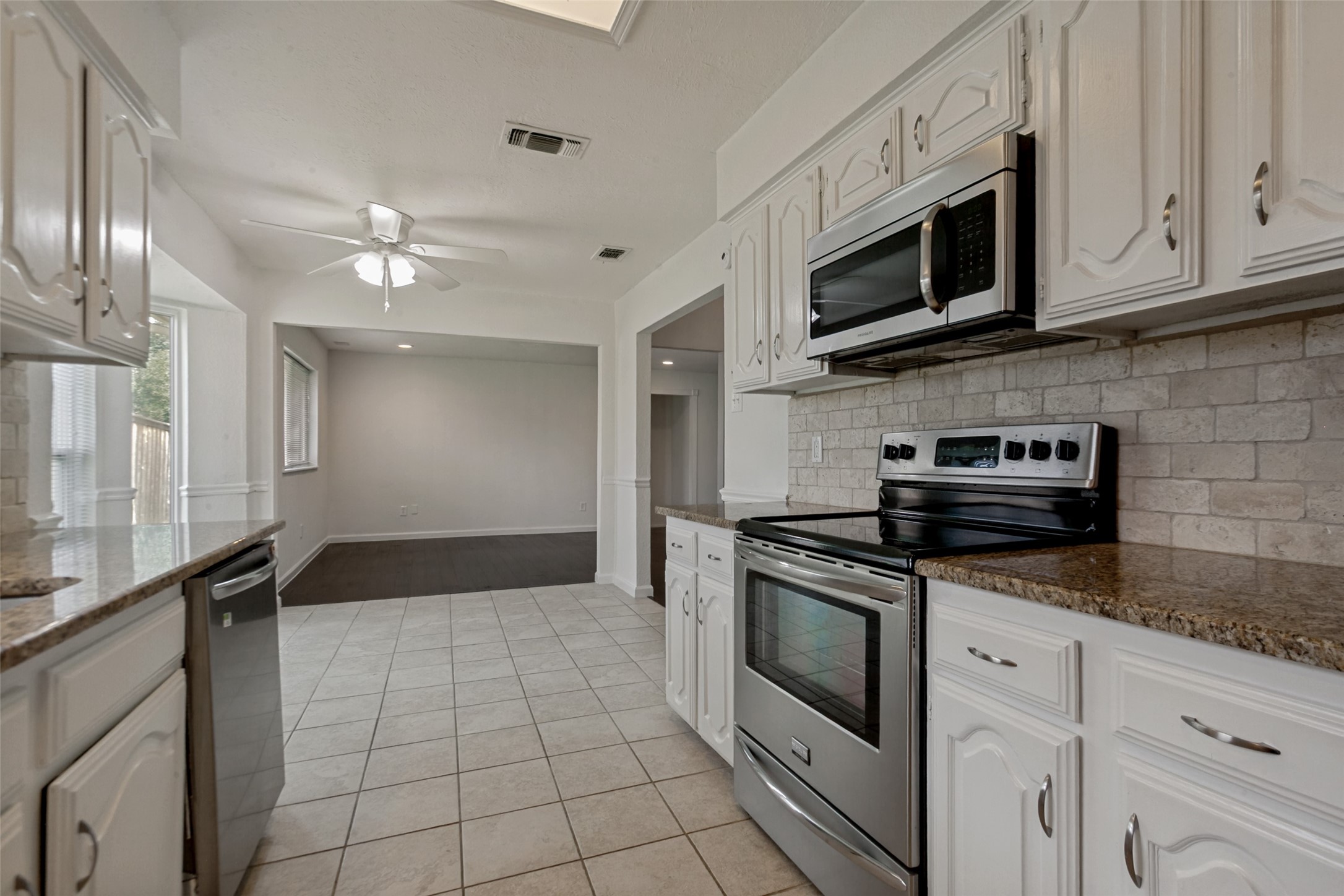 2013 Pleasant Valley Drive Plano TX 75023