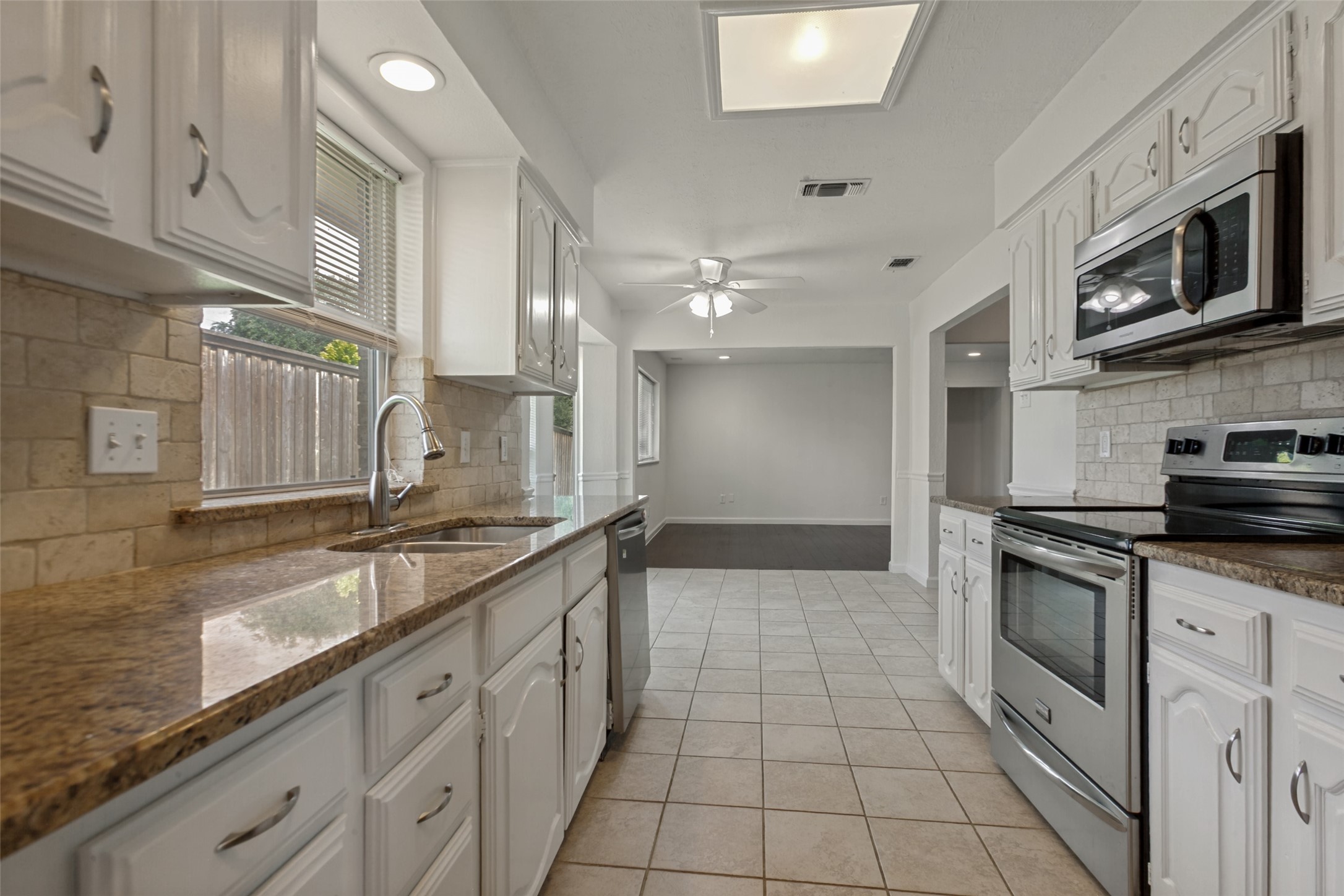 2013 Pleasant Valley Drive Plano TX 75023