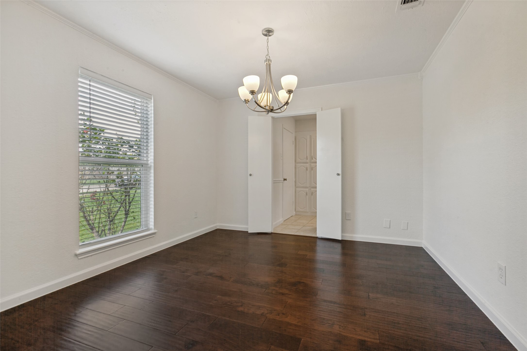 2013 Pleasant Valley Drive Plano TX 75023