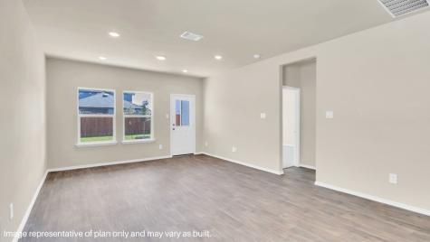2124 Chantilly Lane Arlington TX 76015
