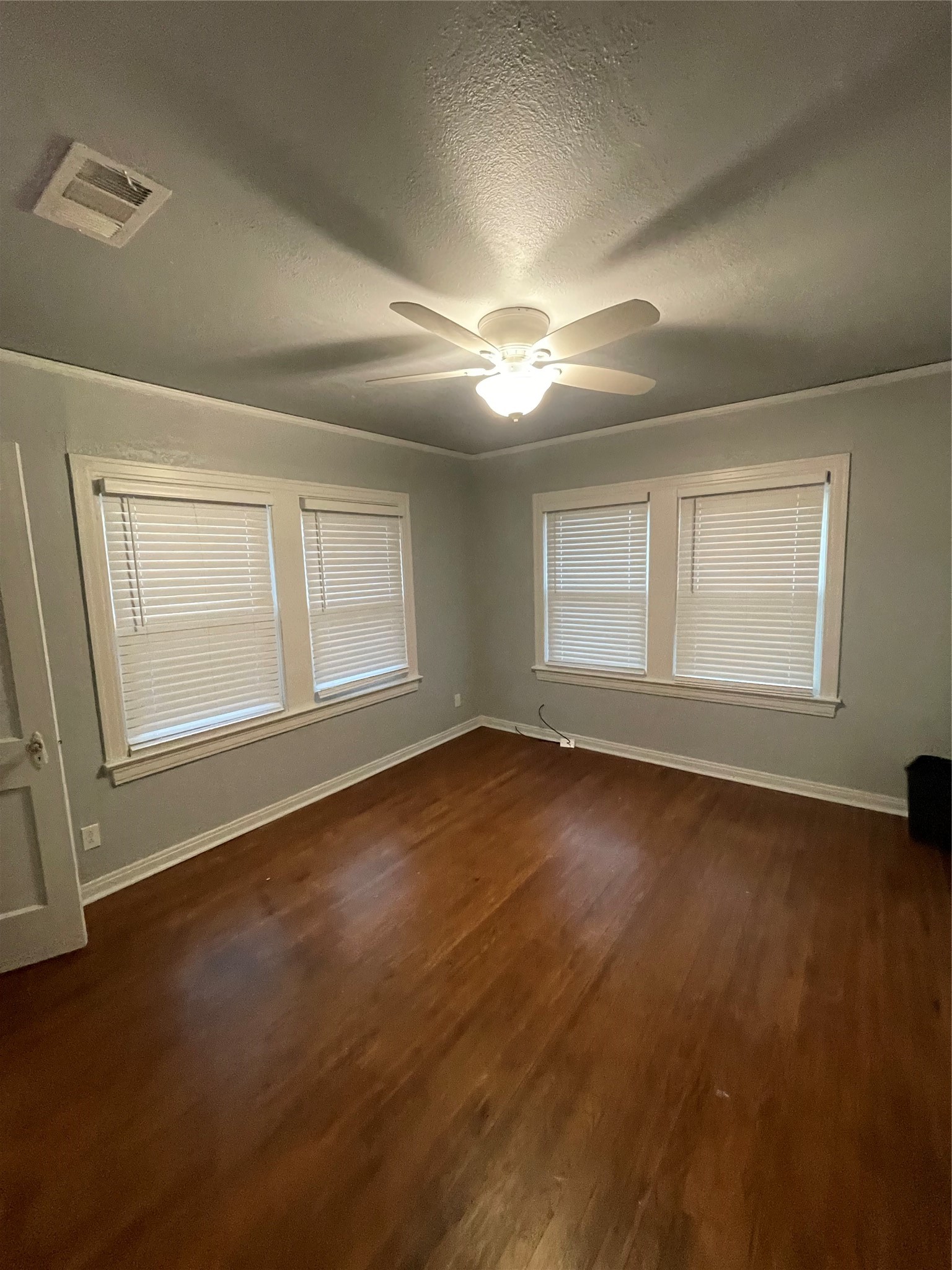 2523 Roanoke Avenue Dallas TX 75235