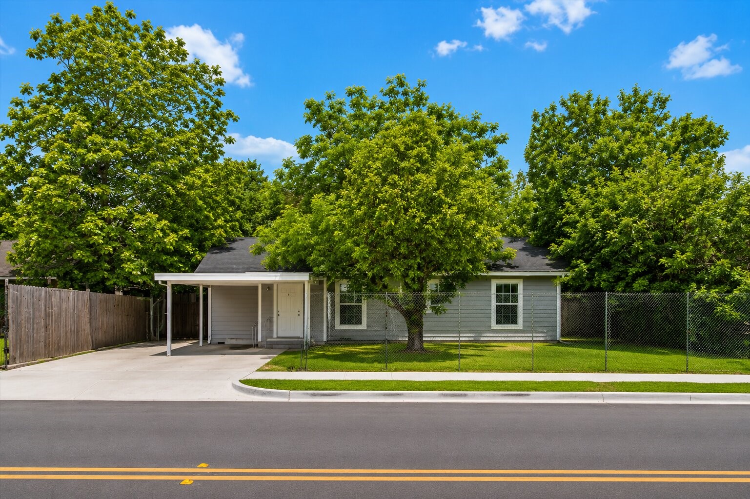 3520 Bagby Avenue Waco TX 76711