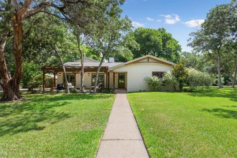 401 Elmwood Road Woodway TX 76712