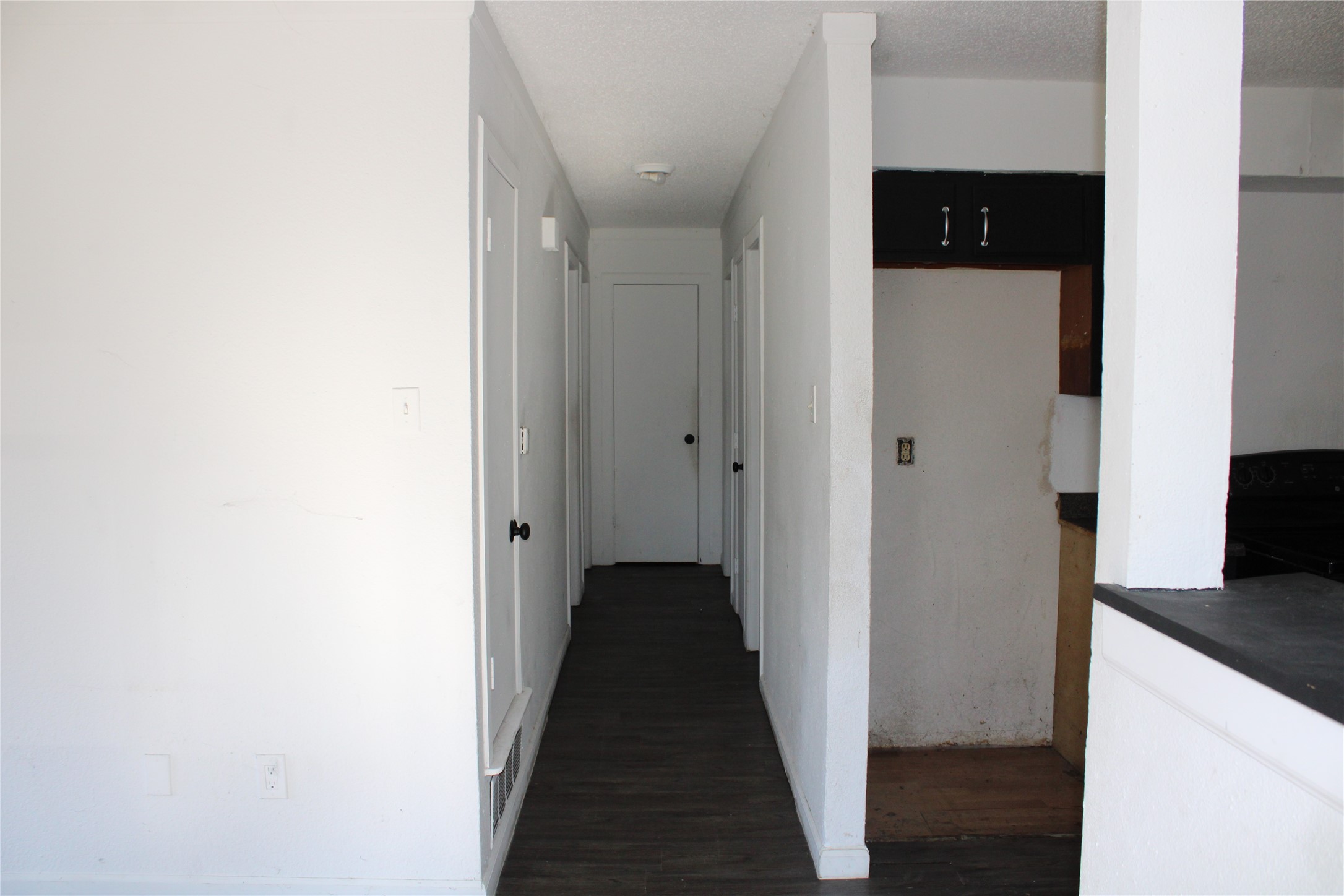 525 W Hickory Street Kaufman TX 75142