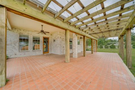 15 W Elmwood Corner Mount Vernon TX 75457