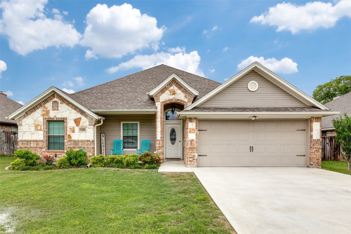 1209 Butterfield Street Bridgeport TX 76426