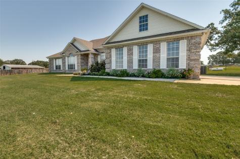 363 County Road 3198 Decatur TX 76234