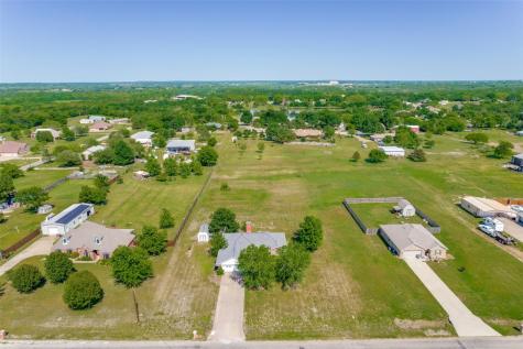 625 Lakewood Road Denison TX 75020