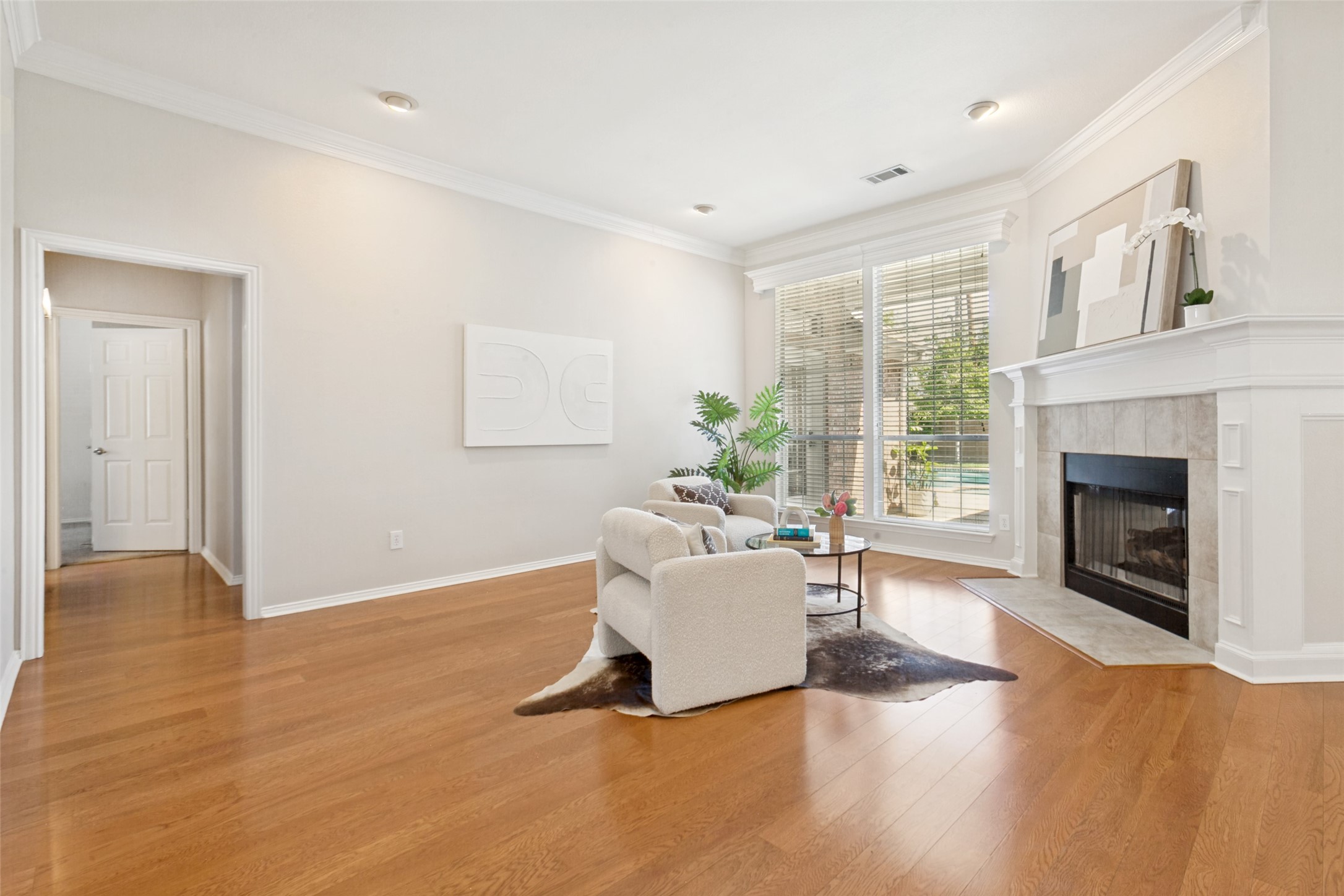 5844 Willow Wood Lane Dallas TX 75252