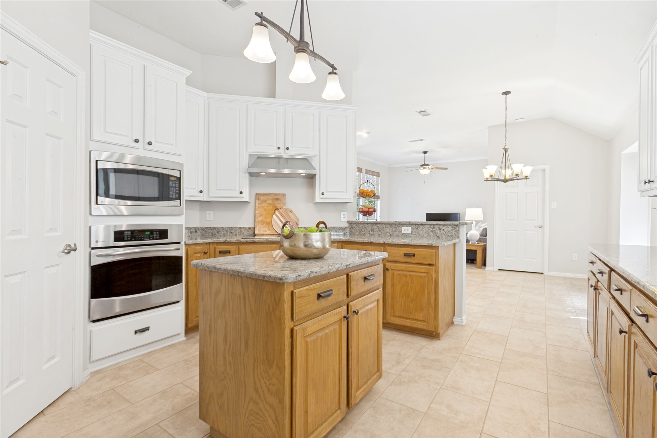 5844 Willow Wood Lane Dallas TX 75252