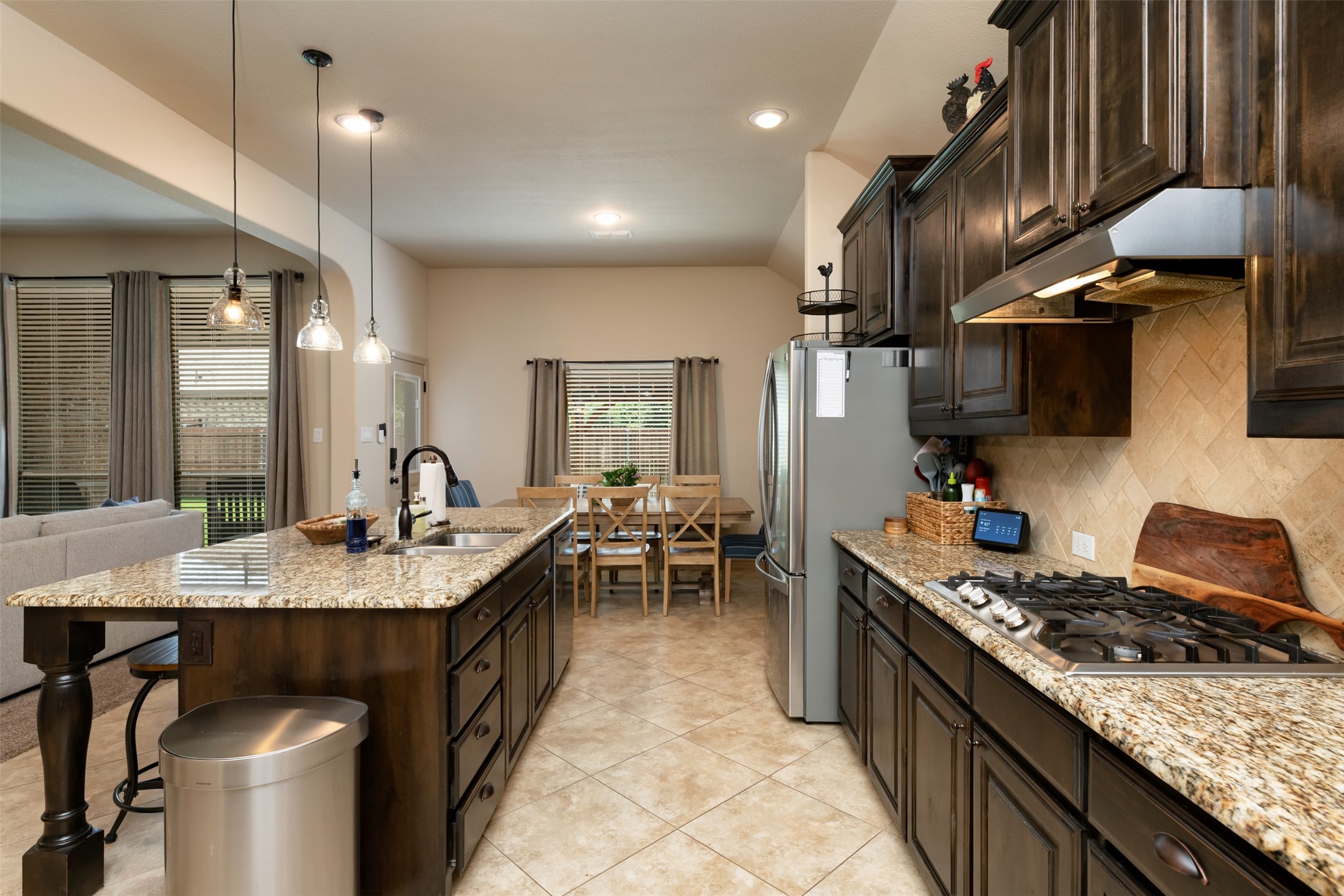 10 Ashlawn Court Edgecliff Village TX 76134