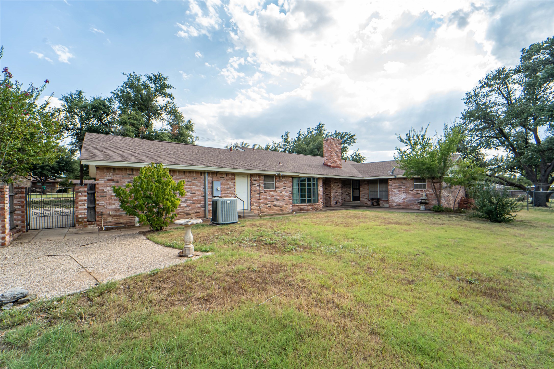 1508 W Elliott Street Breckenridge TX 76424