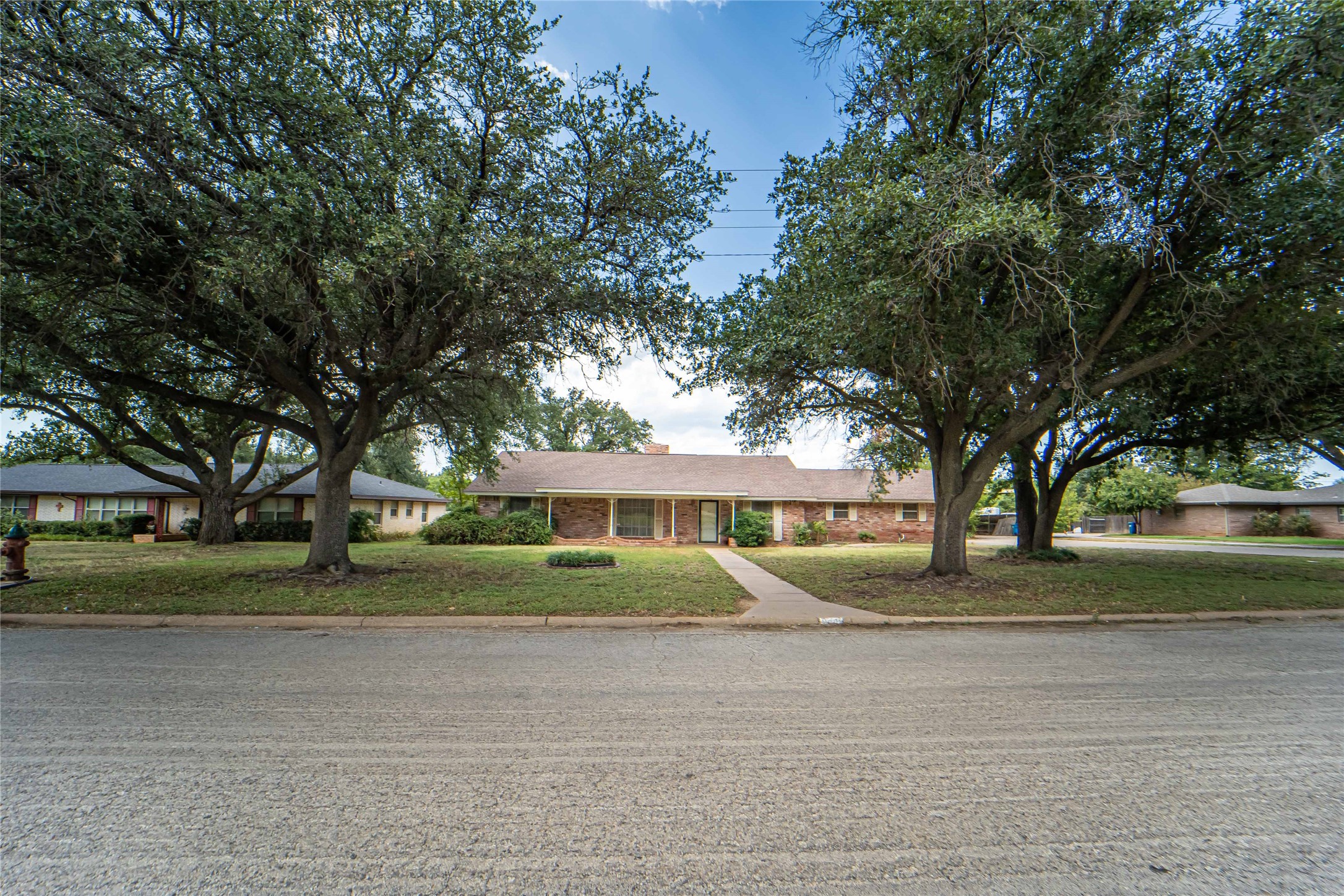 1508 W Elliott Street Breckenridge TX 76424