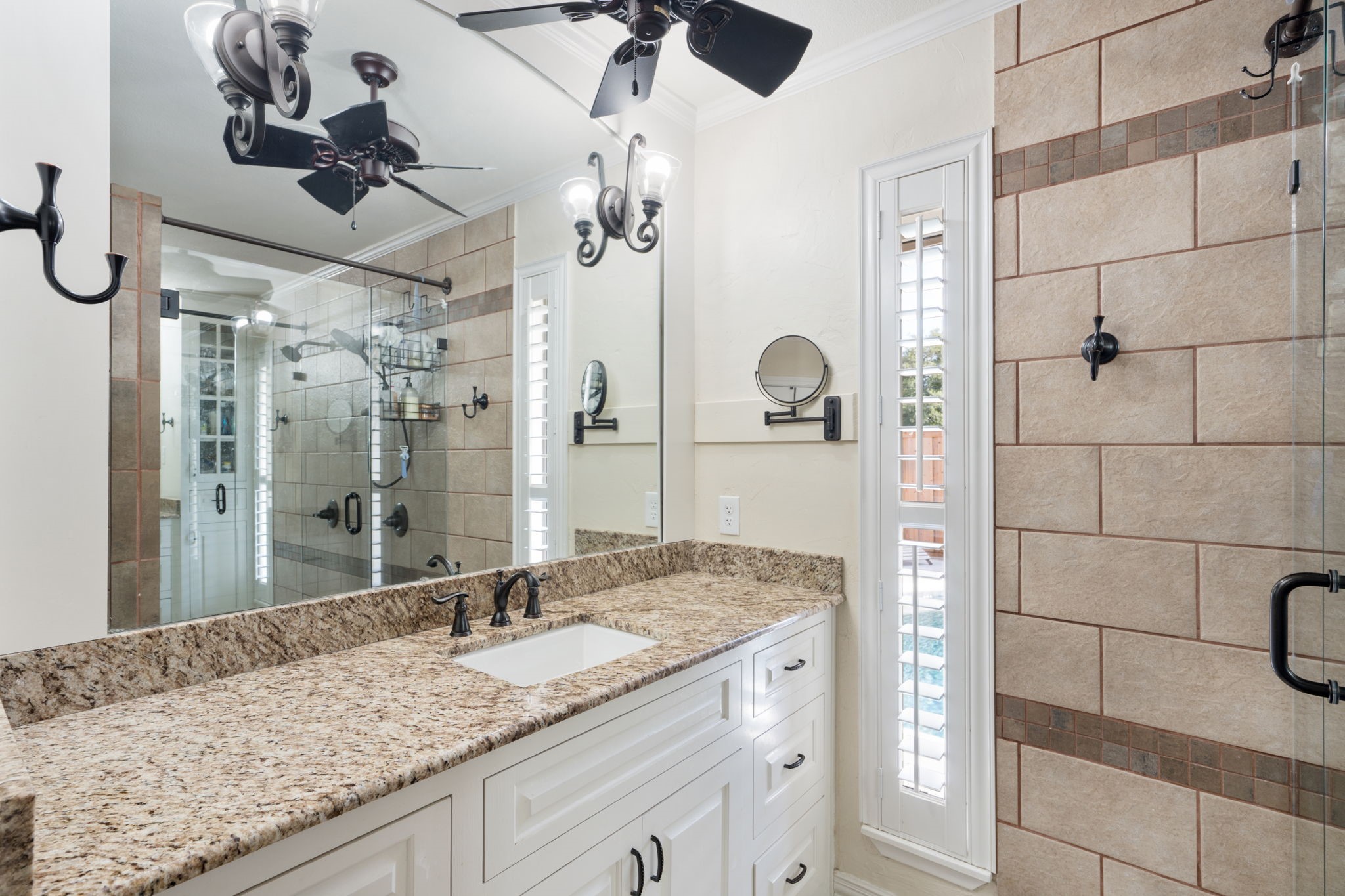 2103 Lake Country Drive Arlington TX 76012