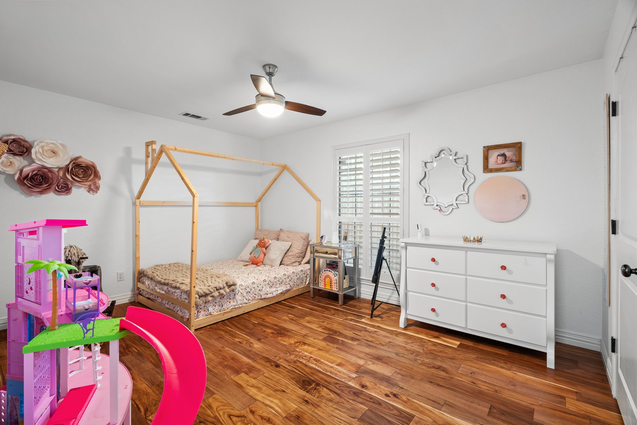 2103 Lake Country Drive Arlington TX 76012