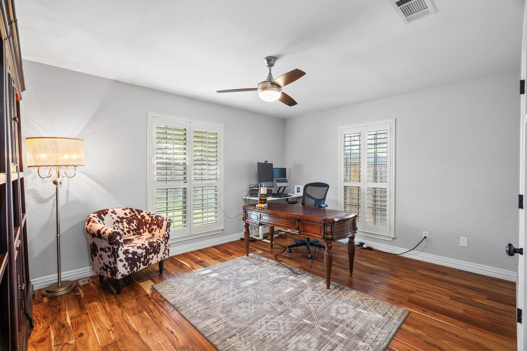 2103 Lake Country Drive Arlington TX 76012
