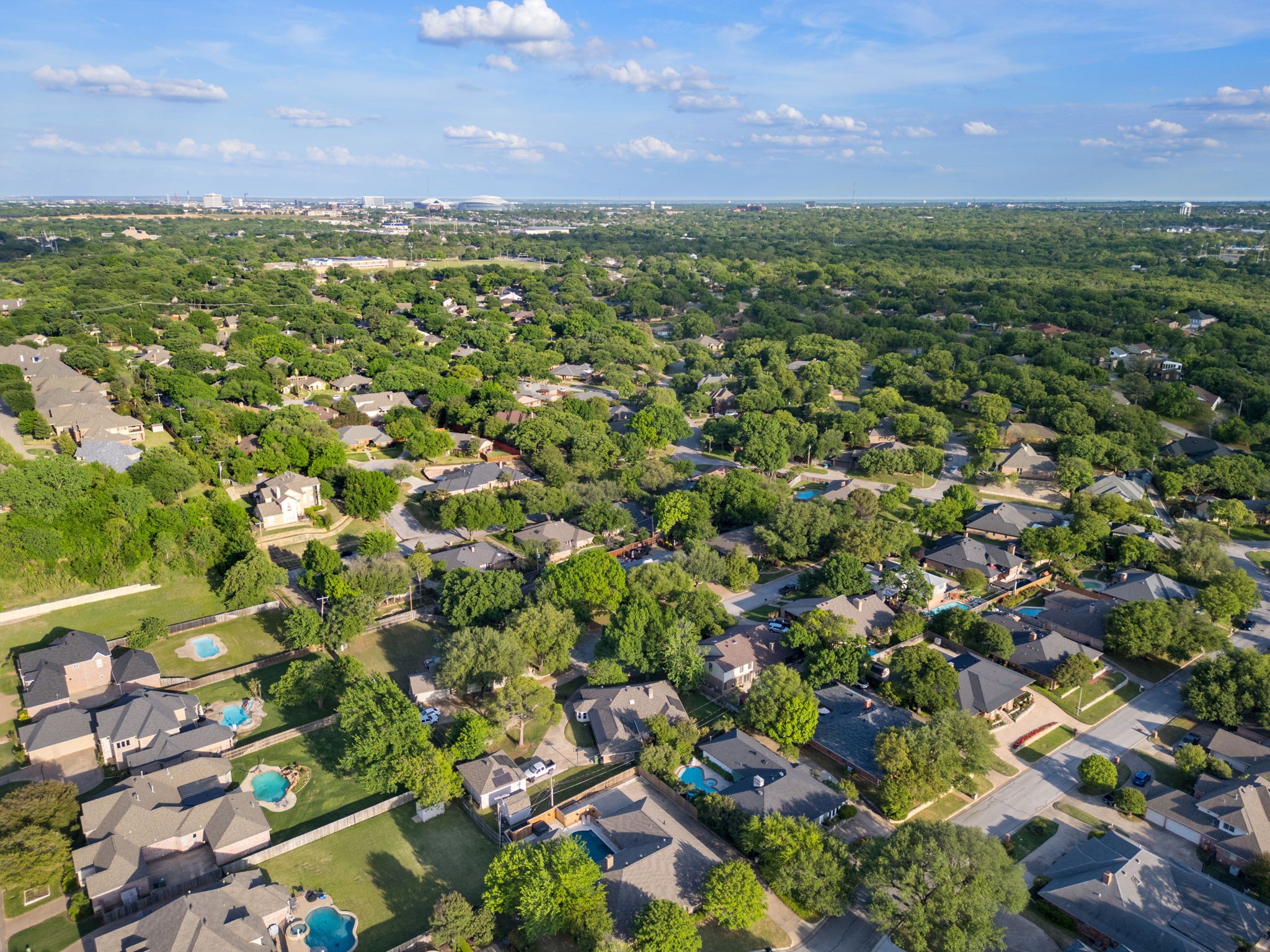2103 Lake Country Drive Arlington TX 76012