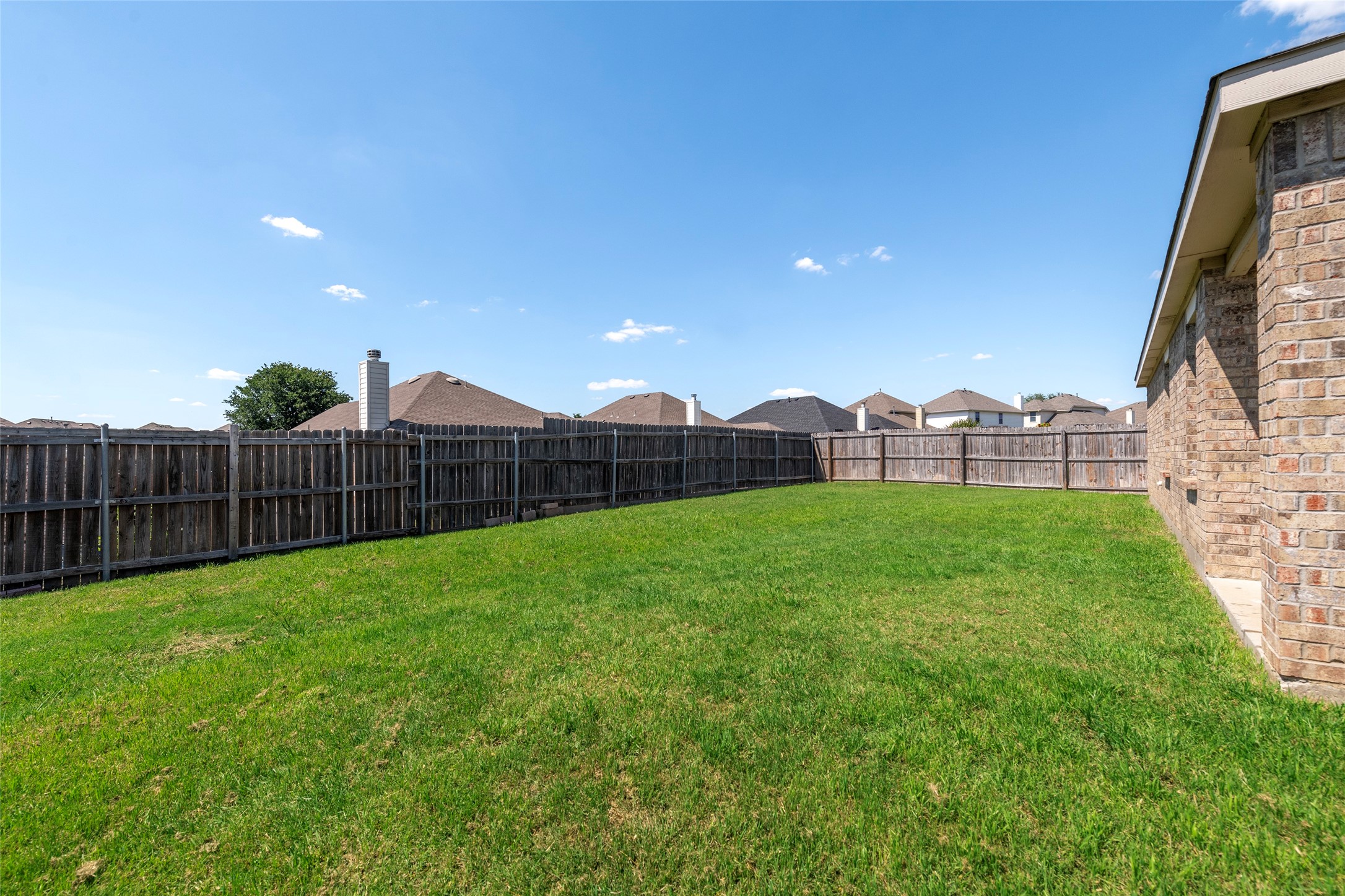 402 Andalusian Trail Celina TX 75009
