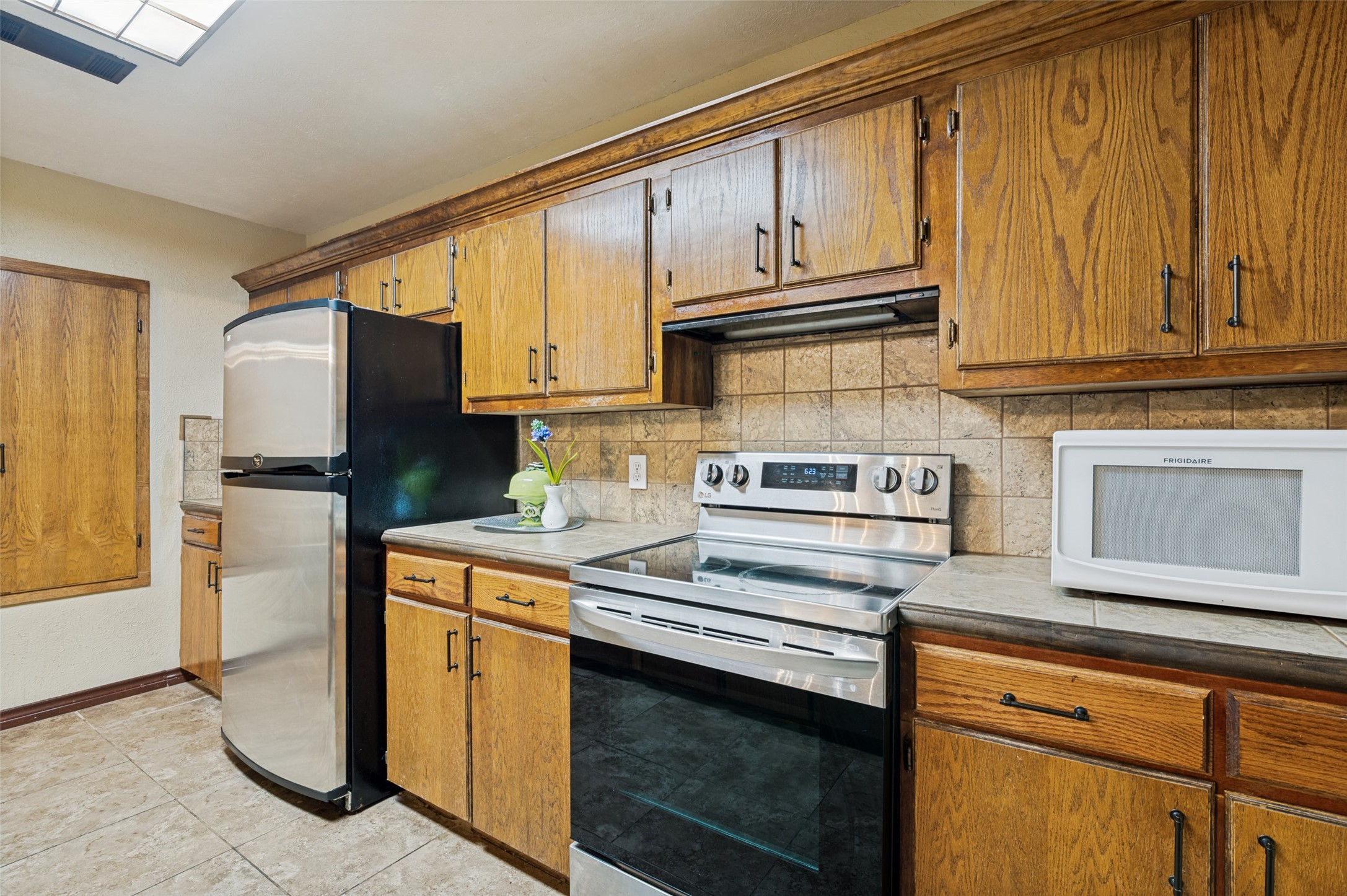 237 Southwood Drive Lancaster TX 75146