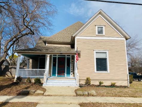 205 Oldham Street Waxahachie TX 75165