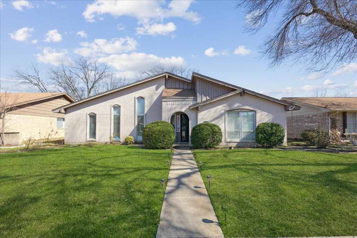 601 San Clemente Drive Garland TX 75043