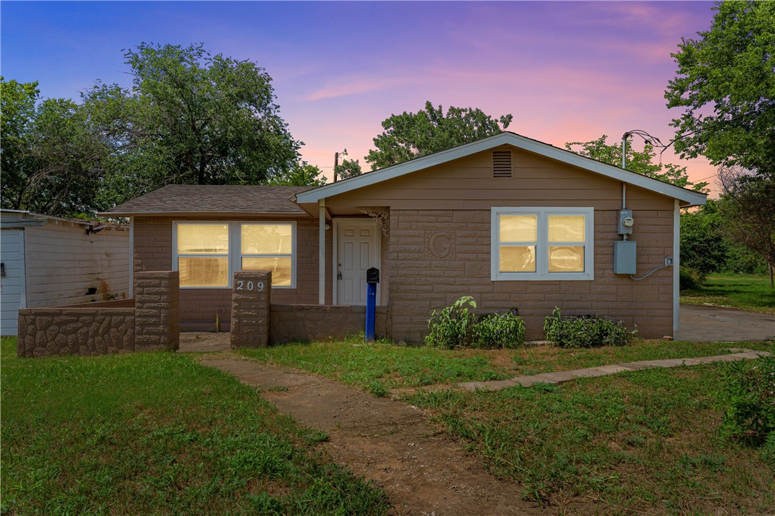 209 Abney Avenue Hillsboro TX 76645