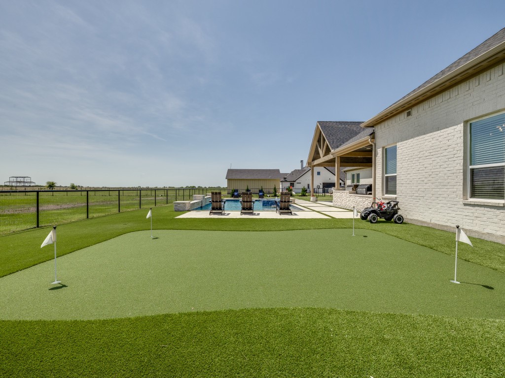 1956 Jc Maples Road Gunter TX 75058