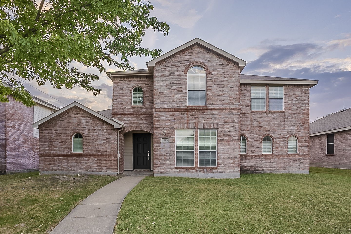 1409 Prairie Drive Lancaster TX 75146