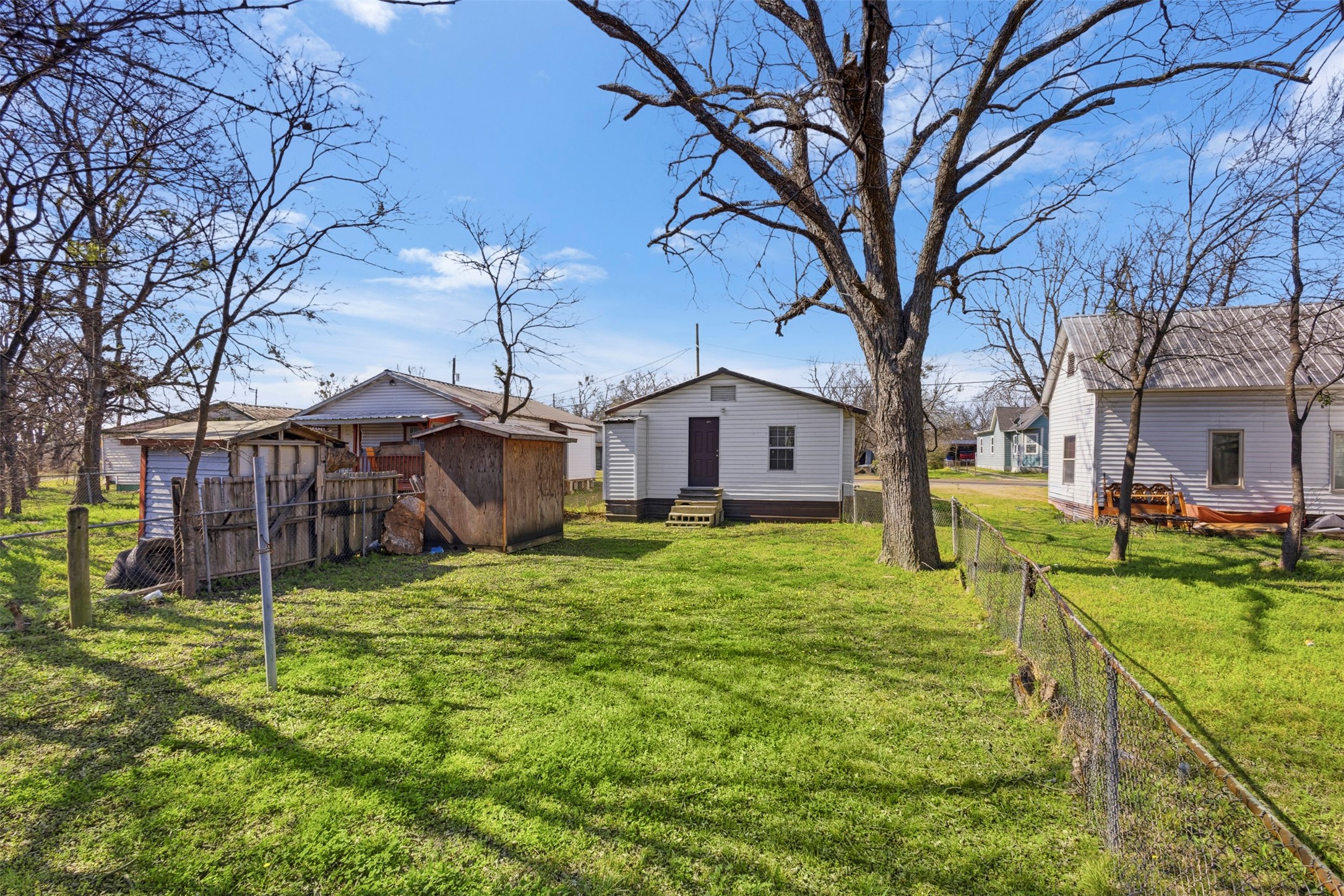 1017 South 15th Corsicana TX 75110