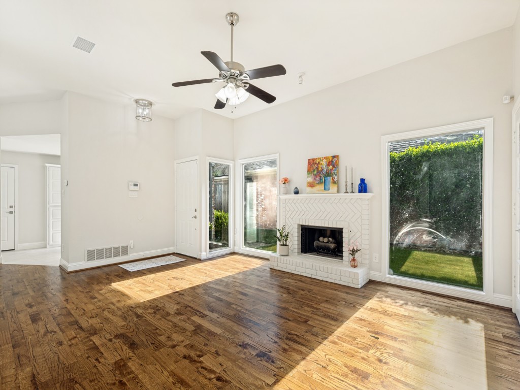 4010 Rive Lane Addison TX 75001