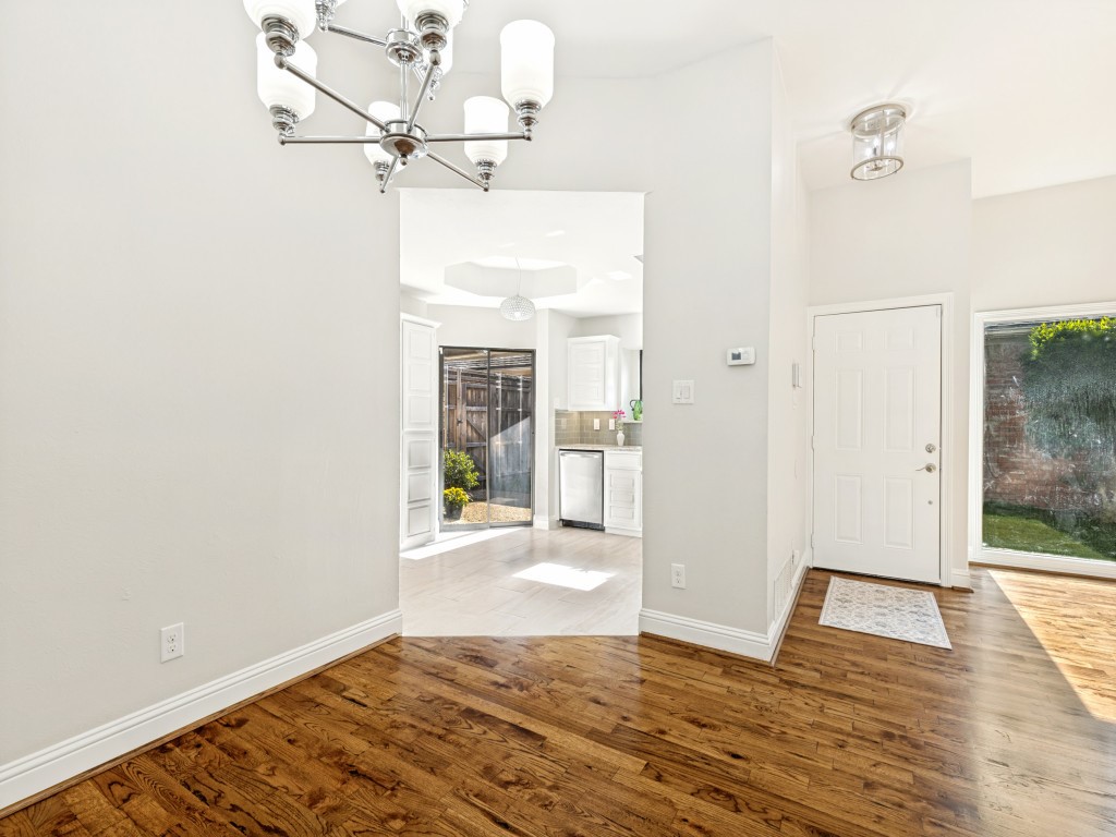 4010 Rive Lane Addison TX 75001