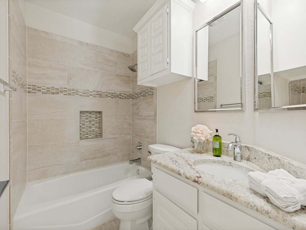 4010 Rive Lane Addison TX 75001