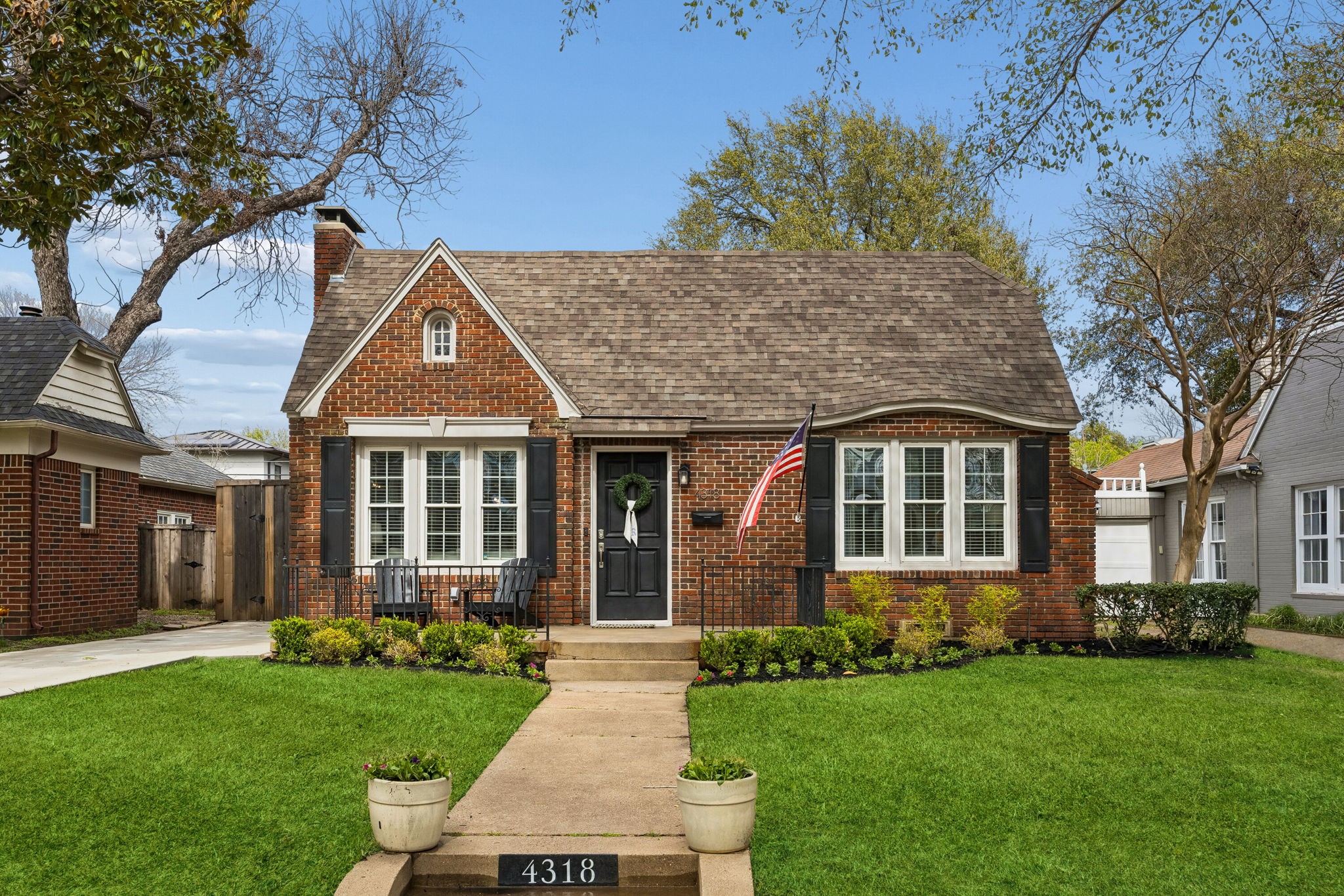 4318 Vandelia Street Dallas TX 75219