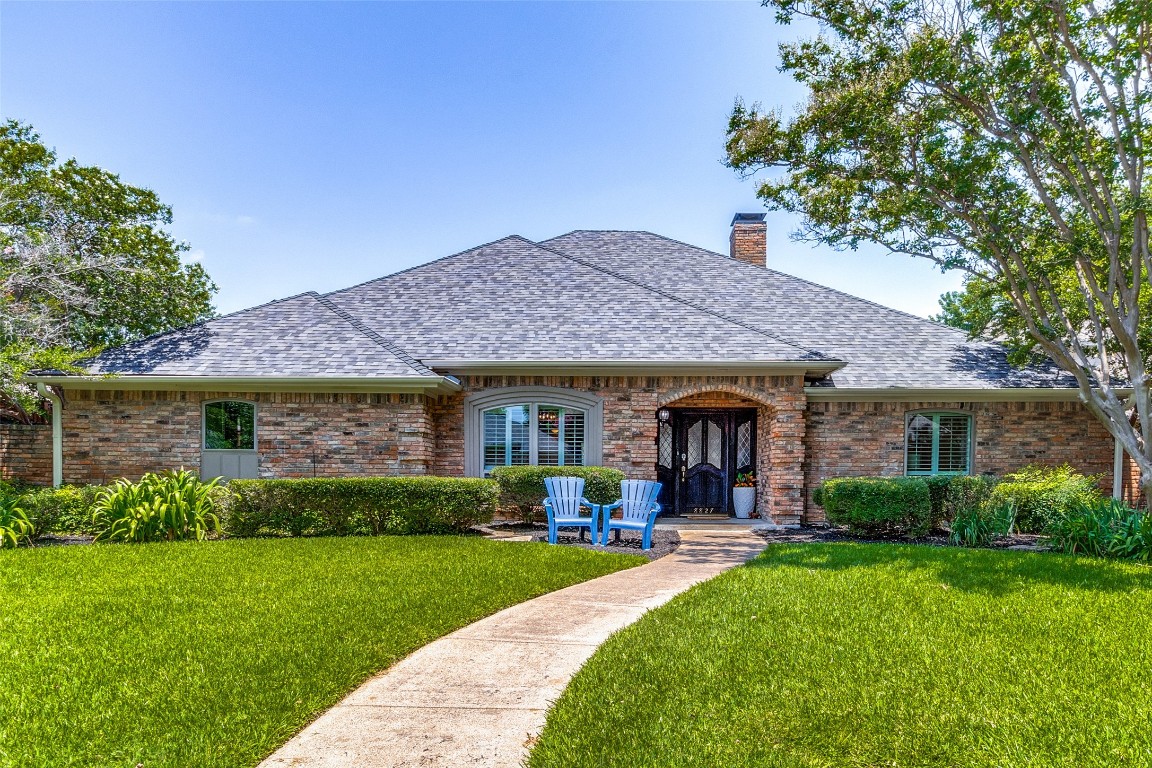 8827 Lacrosse Drive Dallas TX 75231