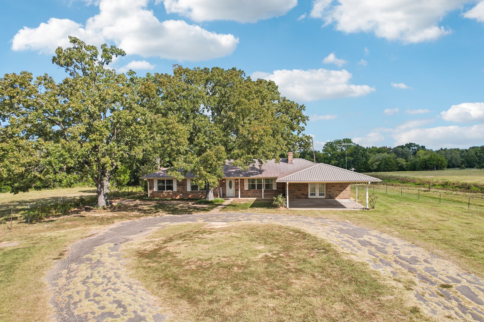 1612 Vz County Road 2801 Mabank TX 75147