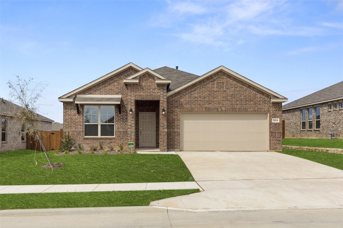 2816 Rose Heath Lane Fort Worth TX 76108