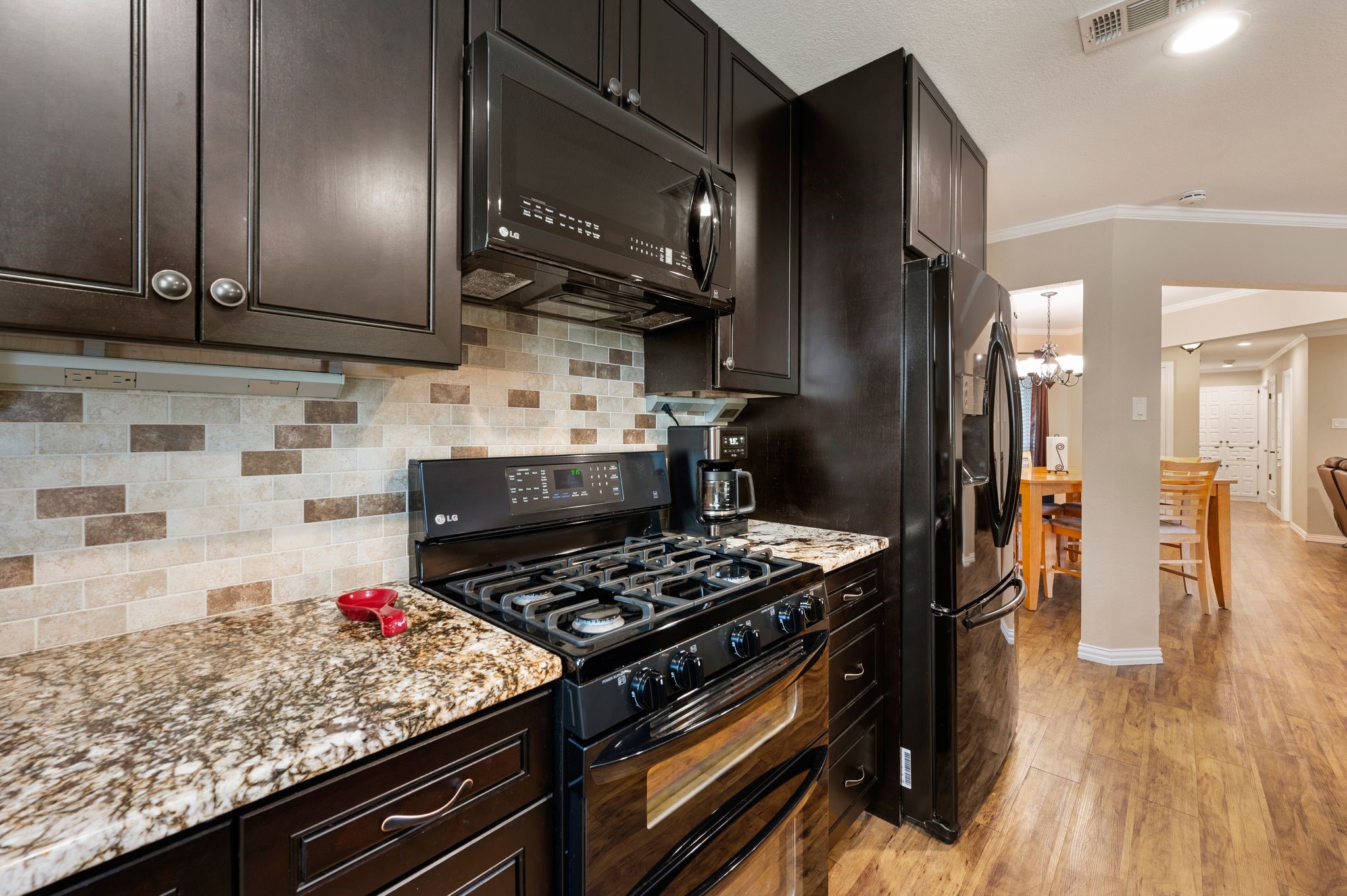 1823 E Cedar Elm Drive Arlington TX 76012