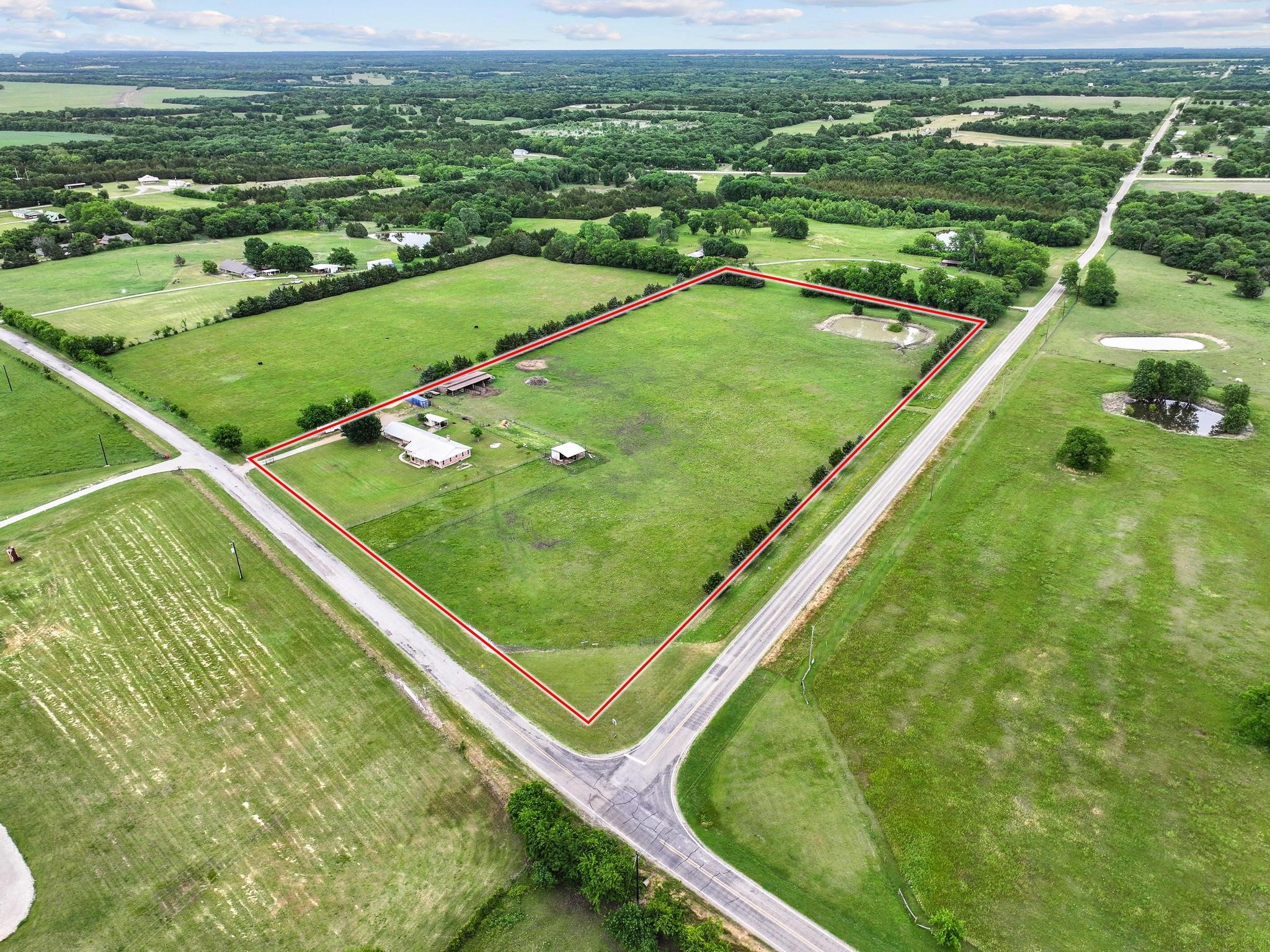 1217 County Road 4705 Leonard TX 75452