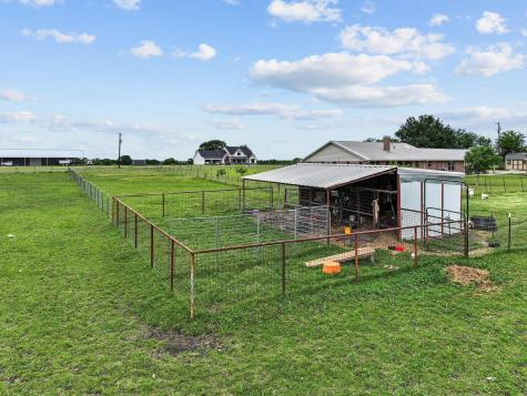 1217 County Road 4705 Leonard TX 75452