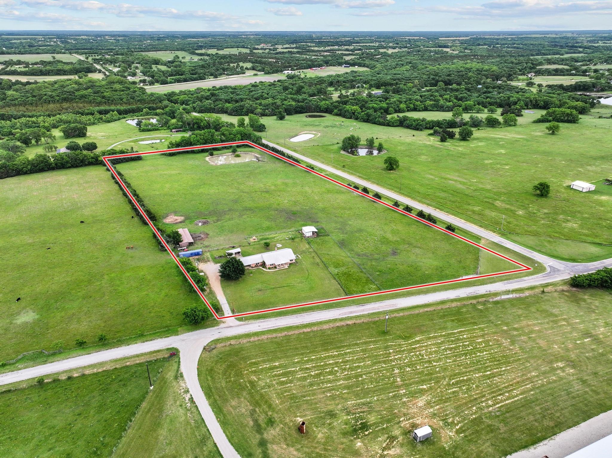 1217 County Road 4705 Leonard TX 75452