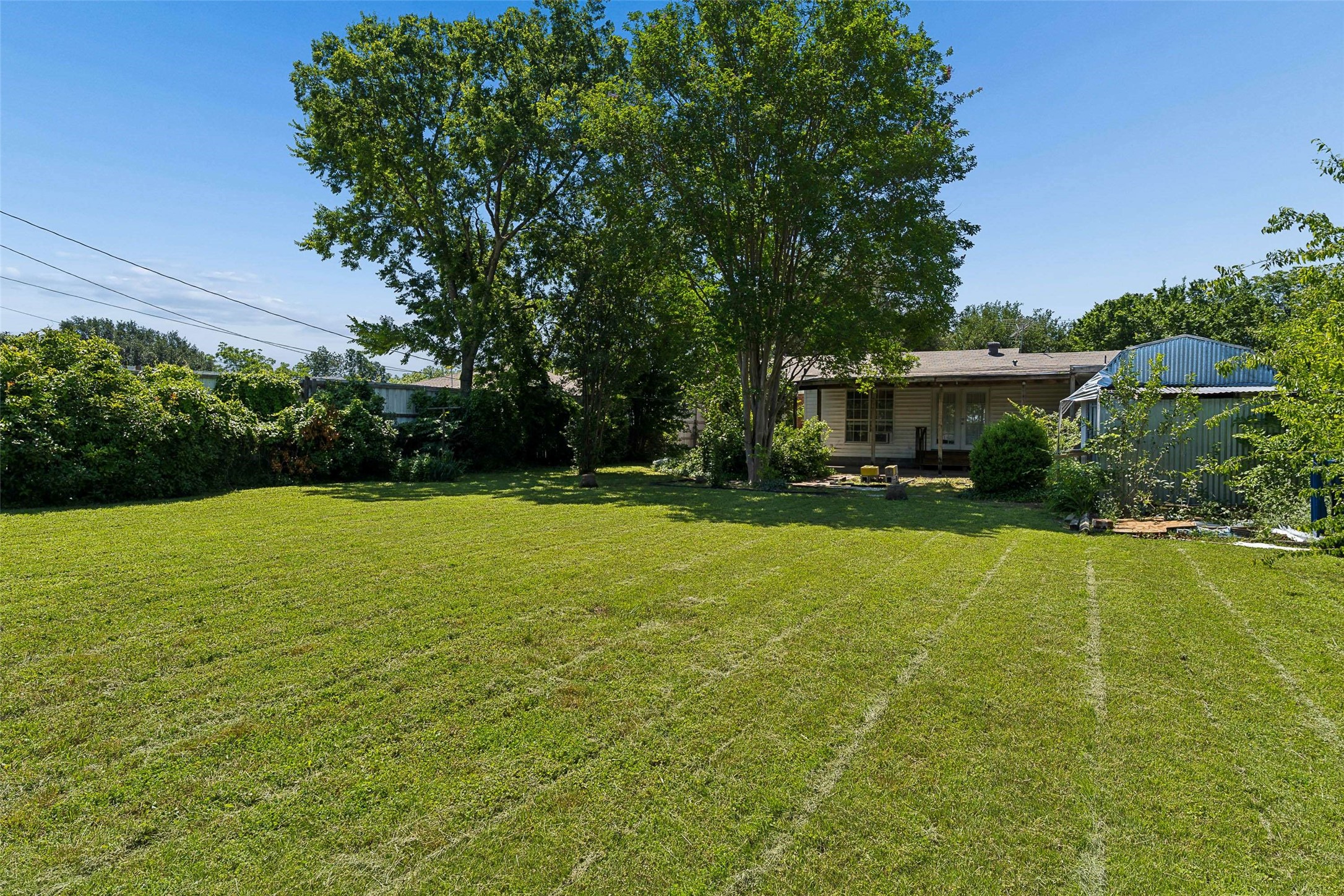 2225 Brooks Street Garland TX 75041